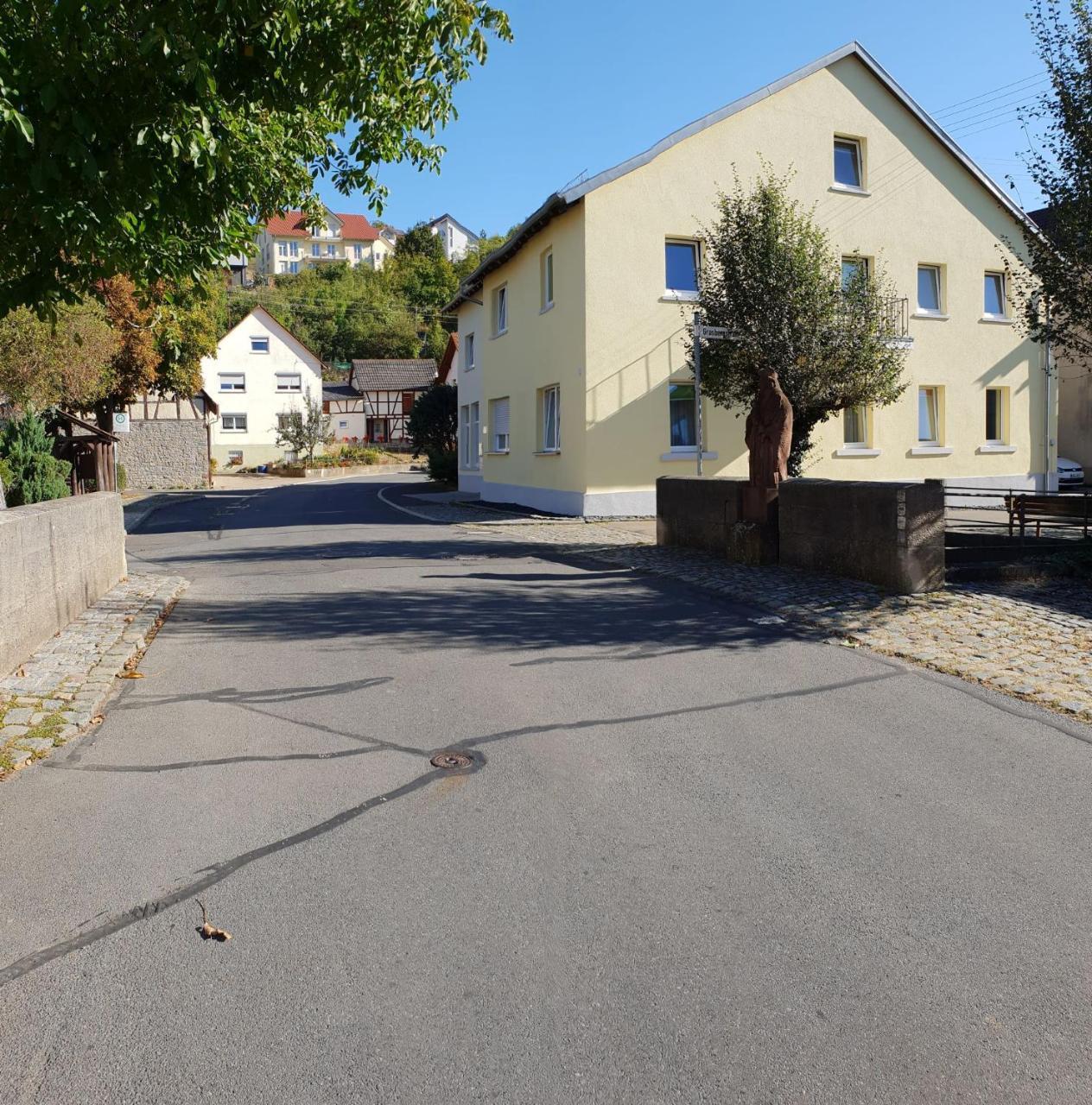 Monteurzimmer Ferienwohnungen Fritsche-Tauberbischofsheim Dittwar Εξωτερικό φωτογραφία
