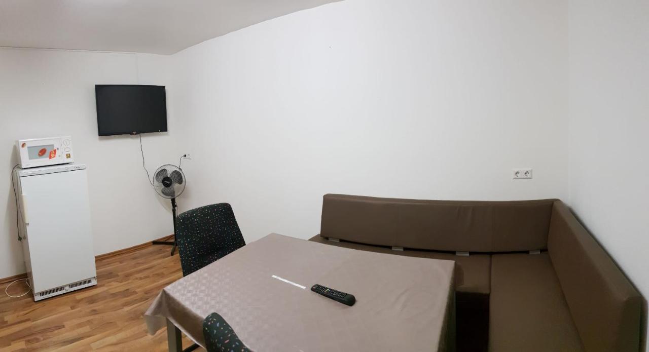 Monteurzimmer Ferienwohnungen Fritsche-Tauberbischofsheim Dittwar Εξωτερικό φωτογραφία
